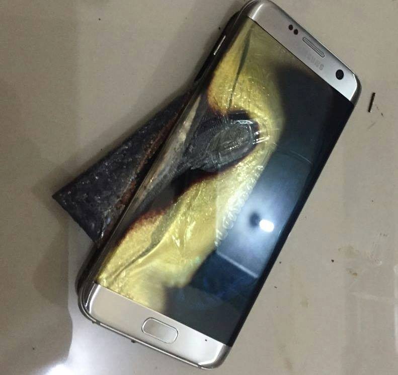 Samsung-Galaxy-S7-edge-catches-on-fire_02