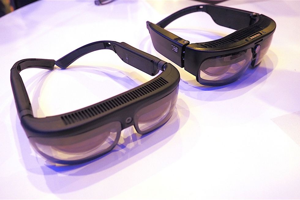 odg-smartglasses2