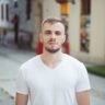 Autor článku ROZHOVOR: Sú tlaky, aby bol 10-krát slabší. Slovensko chcelo najvýkonnejší superpočítač sveta v AI, ohrozuje ho politikárčenie