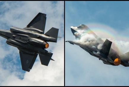 Pohľad na letiacu stíhačku F-35.