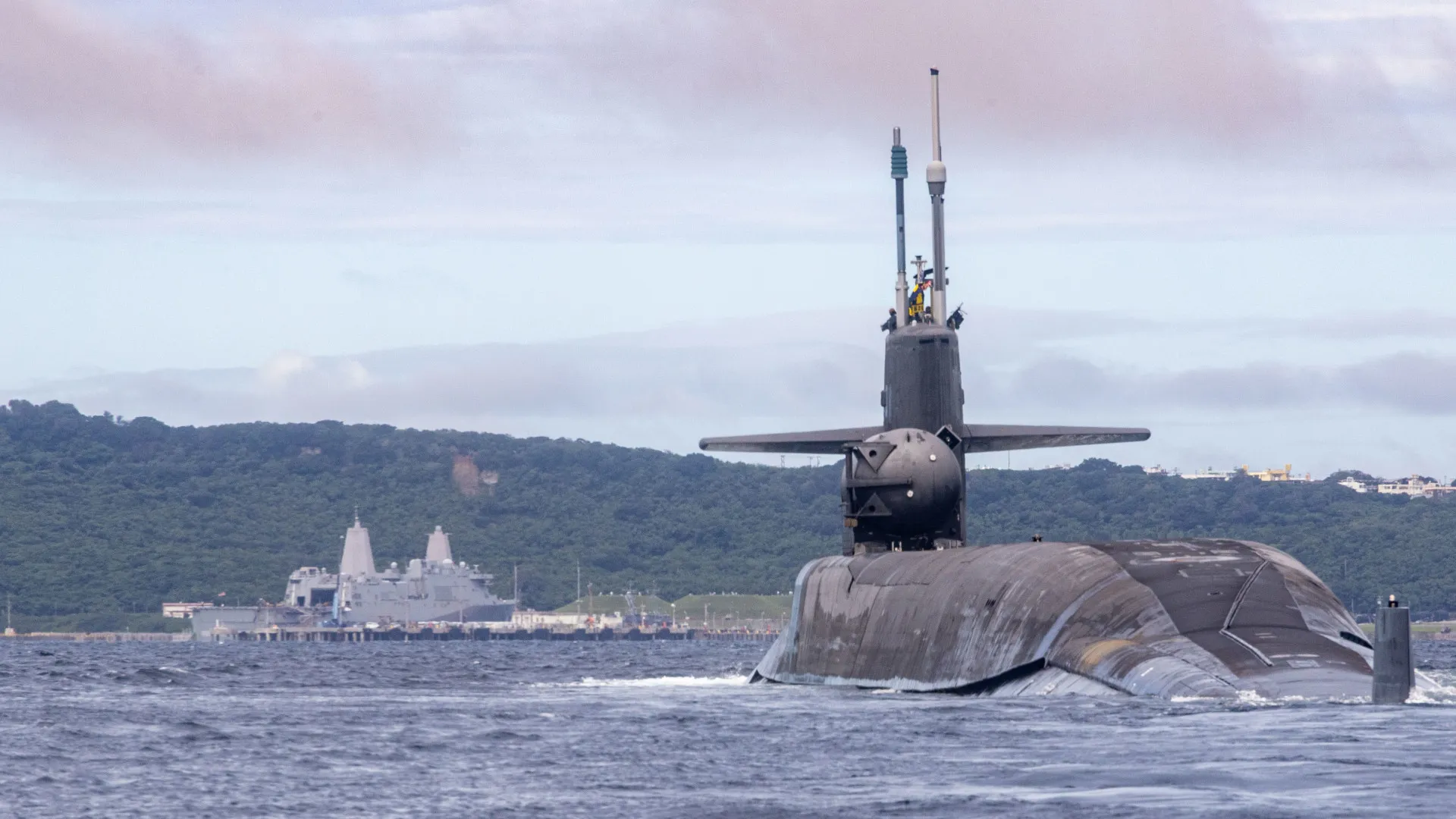 Ponorka USS Michigan.