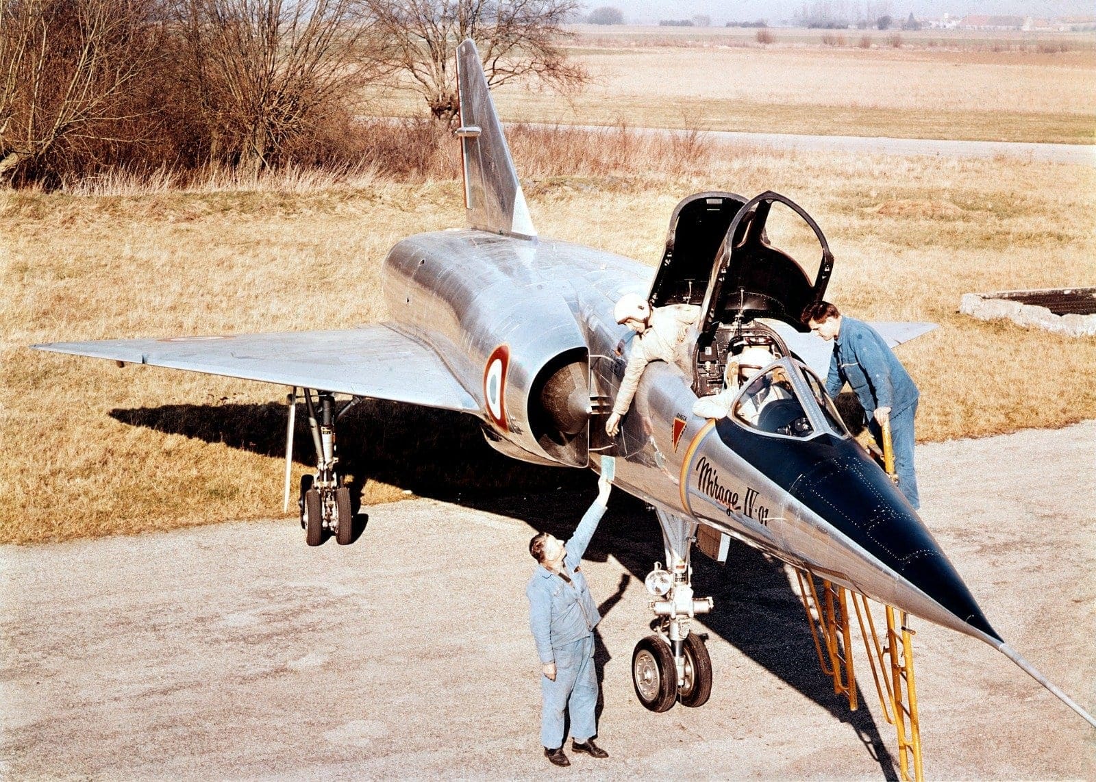 Stará snímka stíhačky Mirage IV.