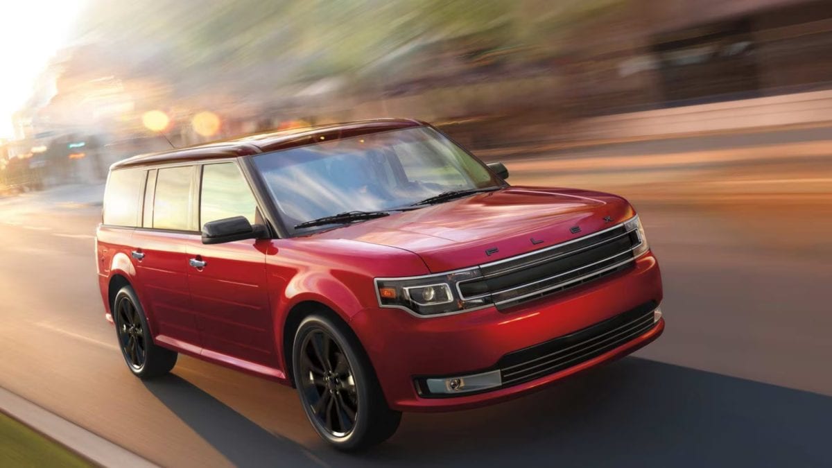 Známa automobilka pochovala elektrické nákladiaky. Smeruje k hybridom a menším elektromobilom Ford Flex