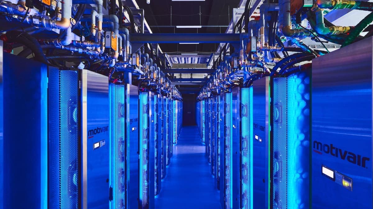 NVIDIA a Japonci menia pravidlá hry. Majú hybridný kvantový superpočítač s AI