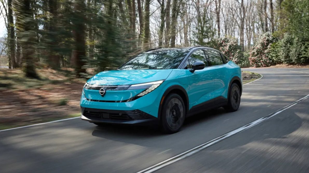 Nissan ukázal nový elektromobil