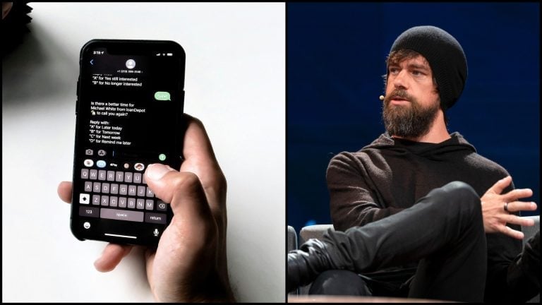 Jack nejaký a četovanie v mobile v ruke