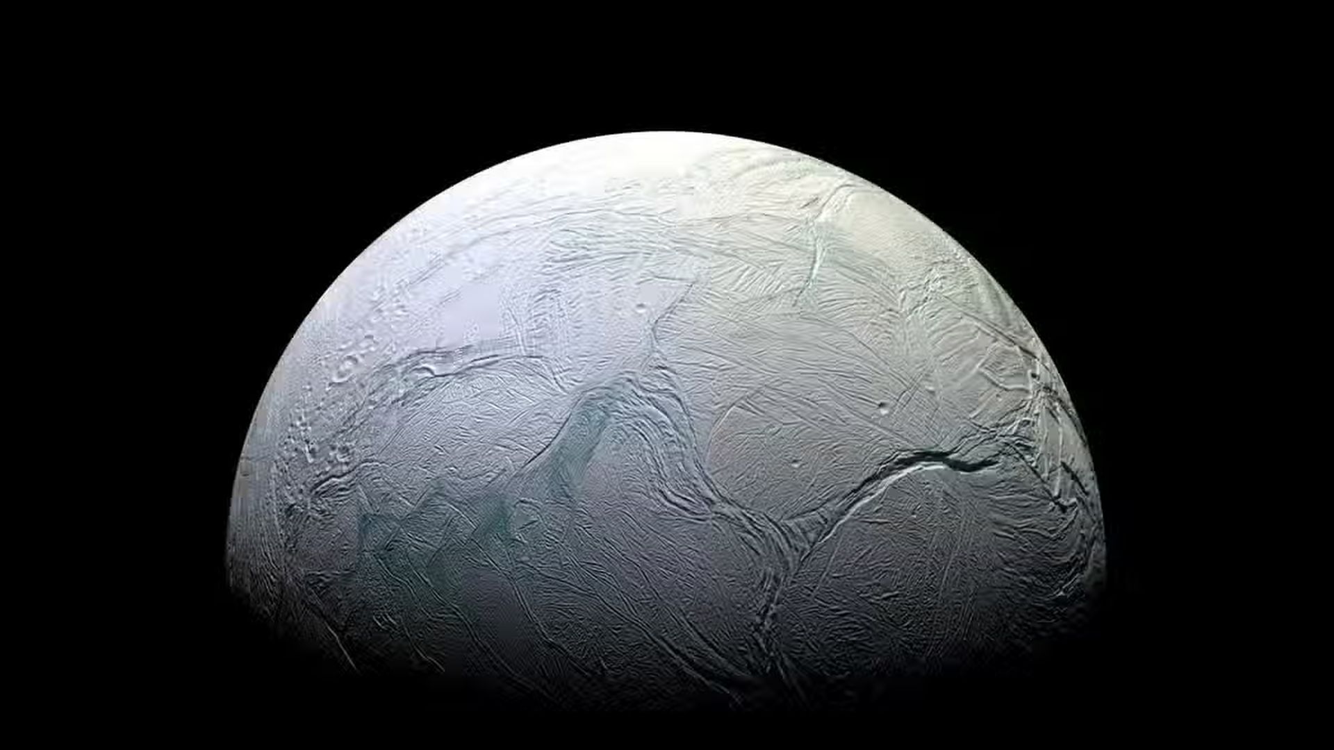 Enceladus mesiac Saturnu