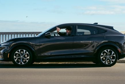 Elektrický Mustang prešiel 400 000 kilometrov.