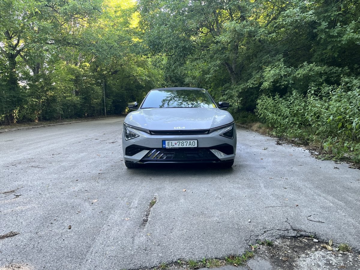 Juhokórejská automobilka valcuje trh. Jej elektromobily kupujú ľudia po celom svete