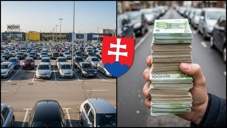 parkovanie a peniaze v ruke