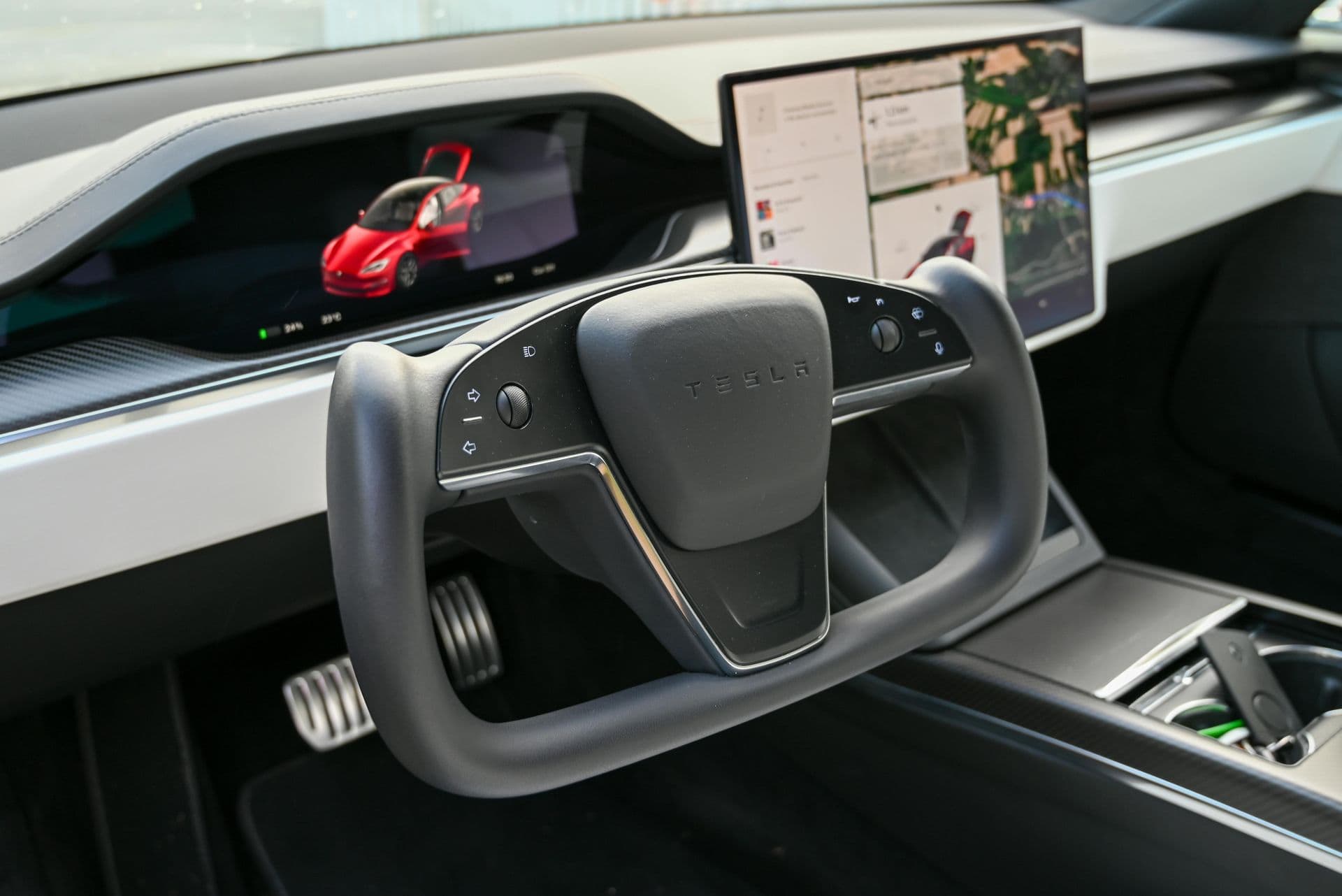 Yolk volant Tesla Model 3