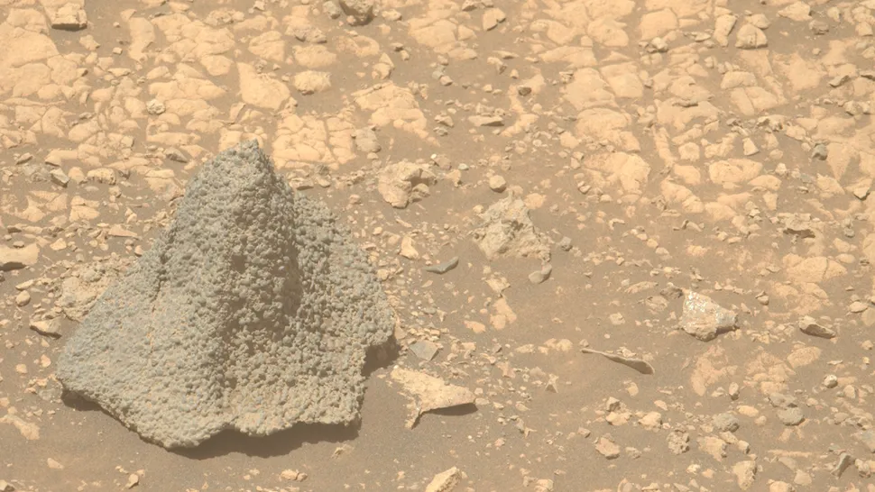 mars hornina
