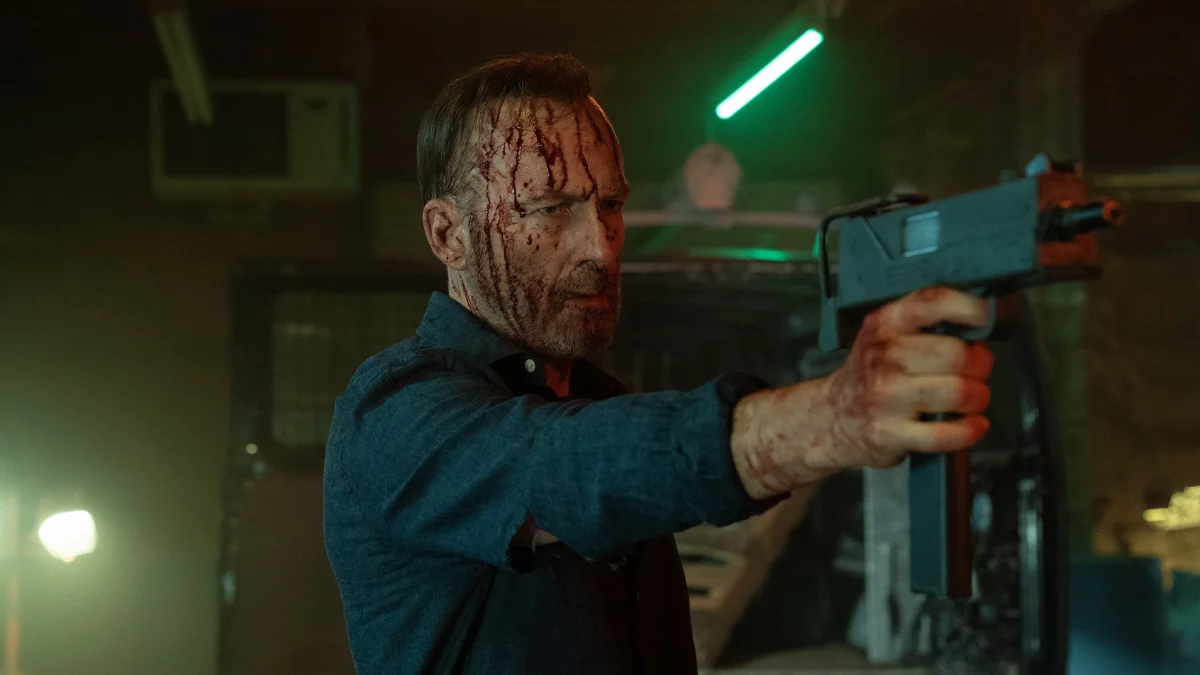 John Wick pri ňom vyzerá neškodne. Drsný akčný film už si pozrieš online aj s dabingom nikto 2