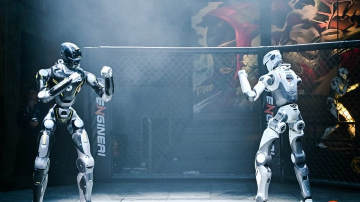 Humanoidní roboti v aréne boj