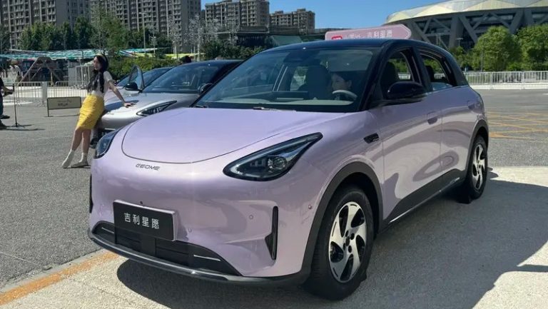 Nový elektromobil Geely Geome Xingyuan EX2 predstavený v Číne