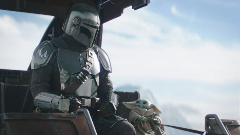 STAR WARS: THE MANDALORIAN AND GROGU, Pedro Pascal a Grogu