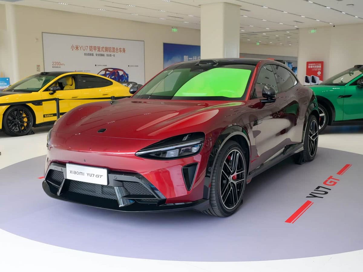 Nové elektrické SUV Xiaomi YU7 GT v predajni