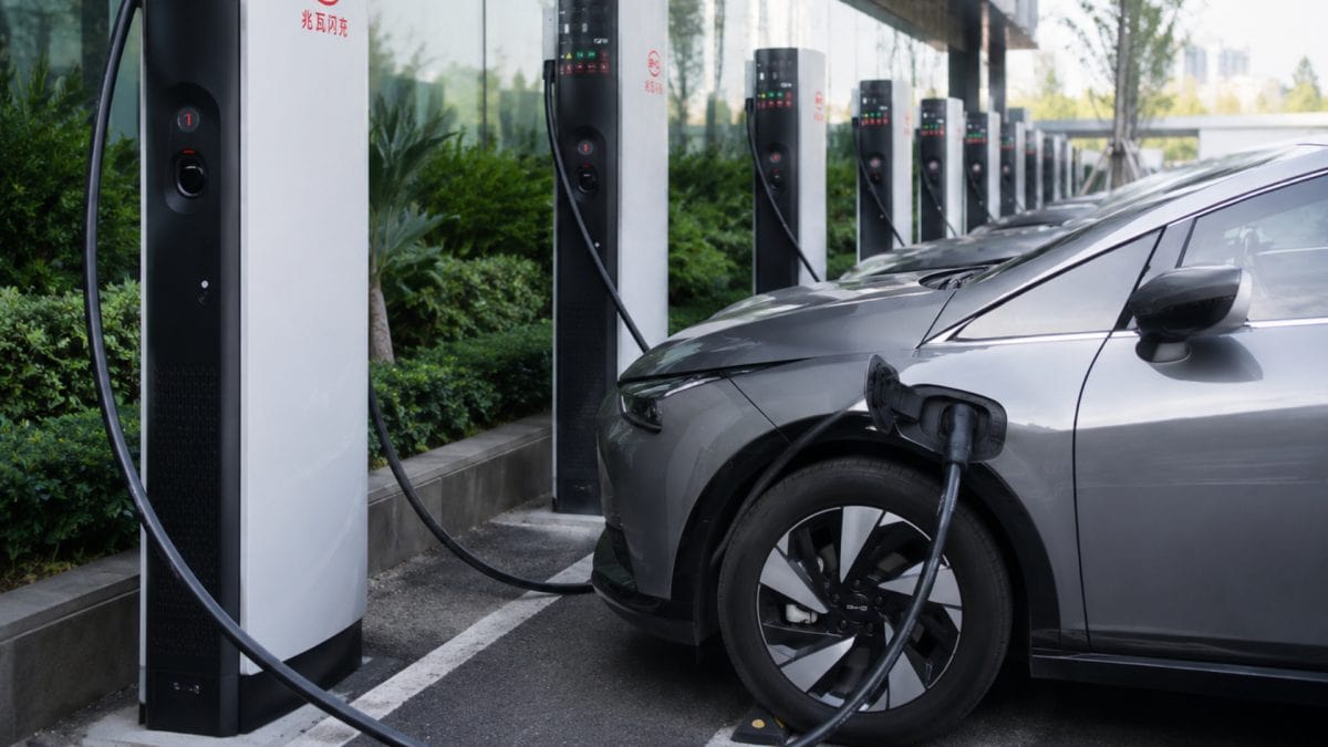 BYD nabíjačky Tesla konkurent