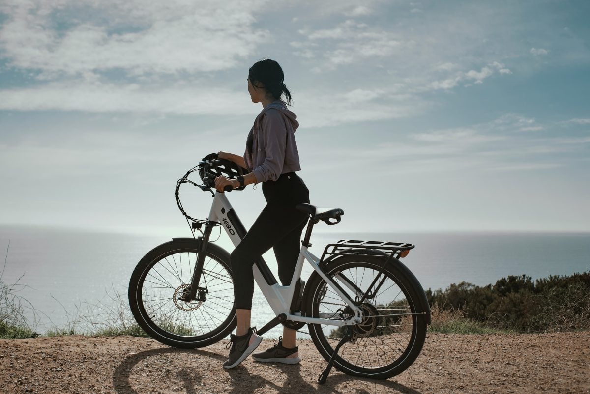 Štát nahneval ľudí. Na bežný elektrobicykel chce vodičák aj poistku elektrický bicykel