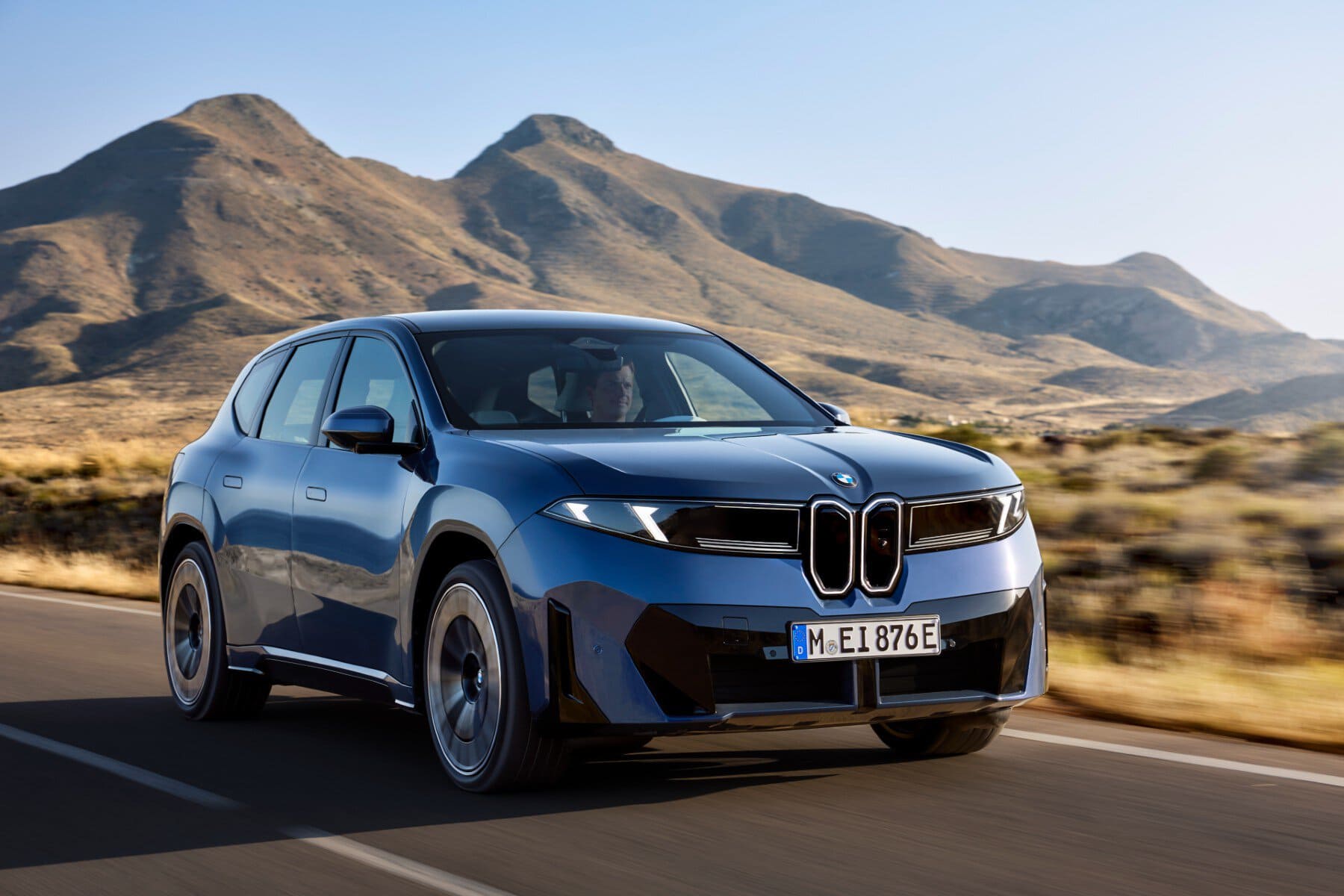 Revolúcia od BMW štartuje: Nové SUV Neue Klasse prejde až 800 km a nabíja sa bleskovo, cena šokuje