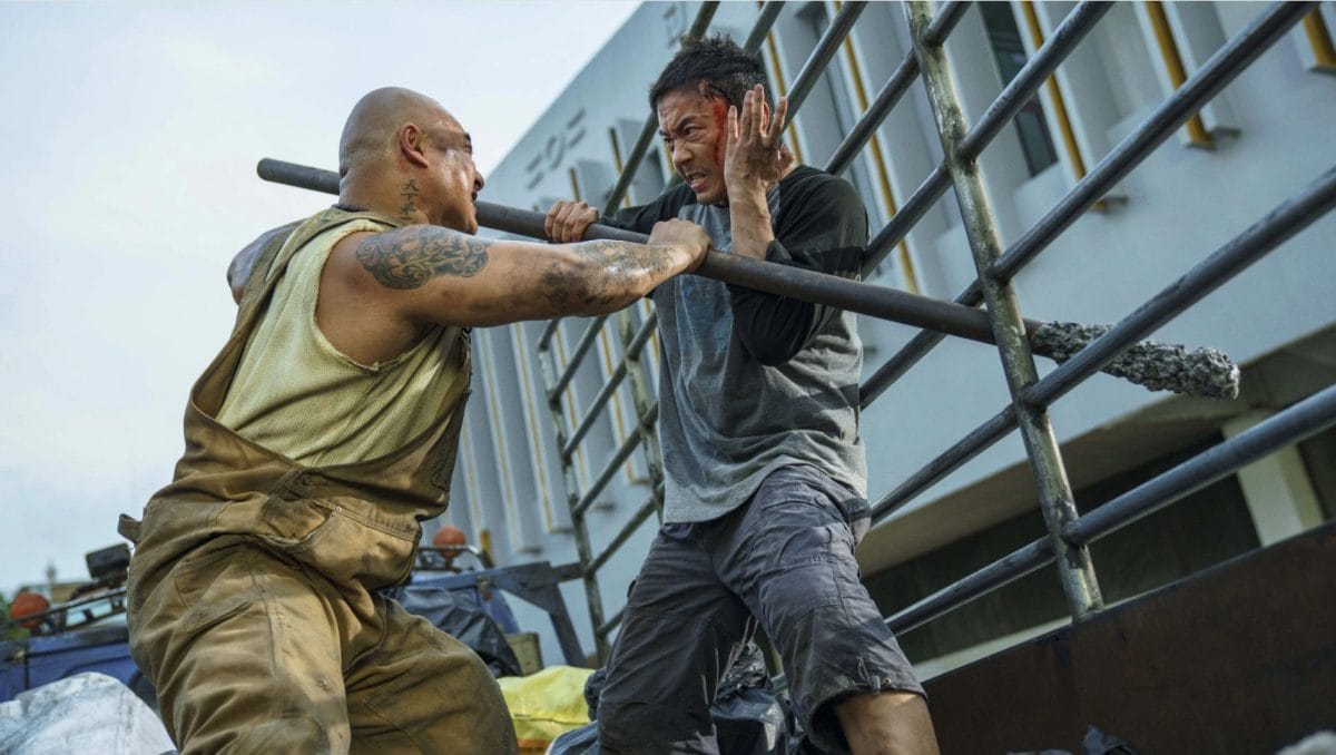 96 % na ČSFD a neskutočná chvála. Nový akčný film ohúril prvých divákov, je tu však zlá správa THE FURIOUS filmová novinka