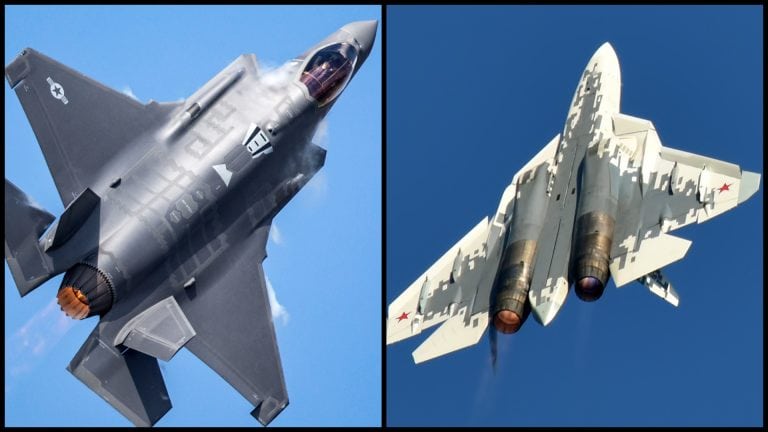 Stíhačka F-35 a Su-57.