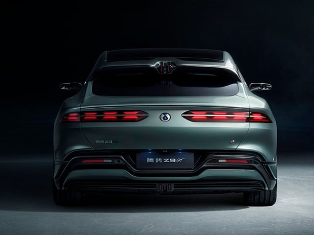 BYD Denza Z9 GT konkuruje Porsche