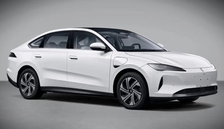 Nová elektrická Jetta M6 odhalená v Číne