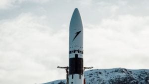 Nemecká raketa Spectrum na štartovacej rampe v Nórsku