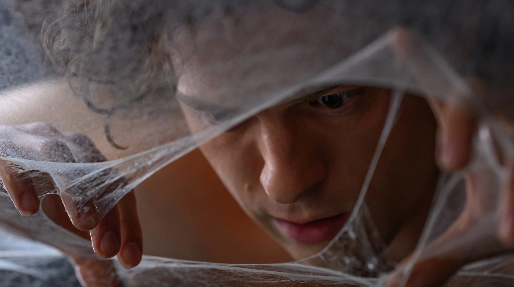 Spider-Man: Nový deň Tom Holland ako hlavný hrdina