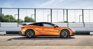 Čínska raketa Denza Z: S výkonom 1 500 koní zahanbila legendárne Porsche