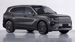 Rozobrali čínske luxusné auto a odhalili jeho tajomstvo