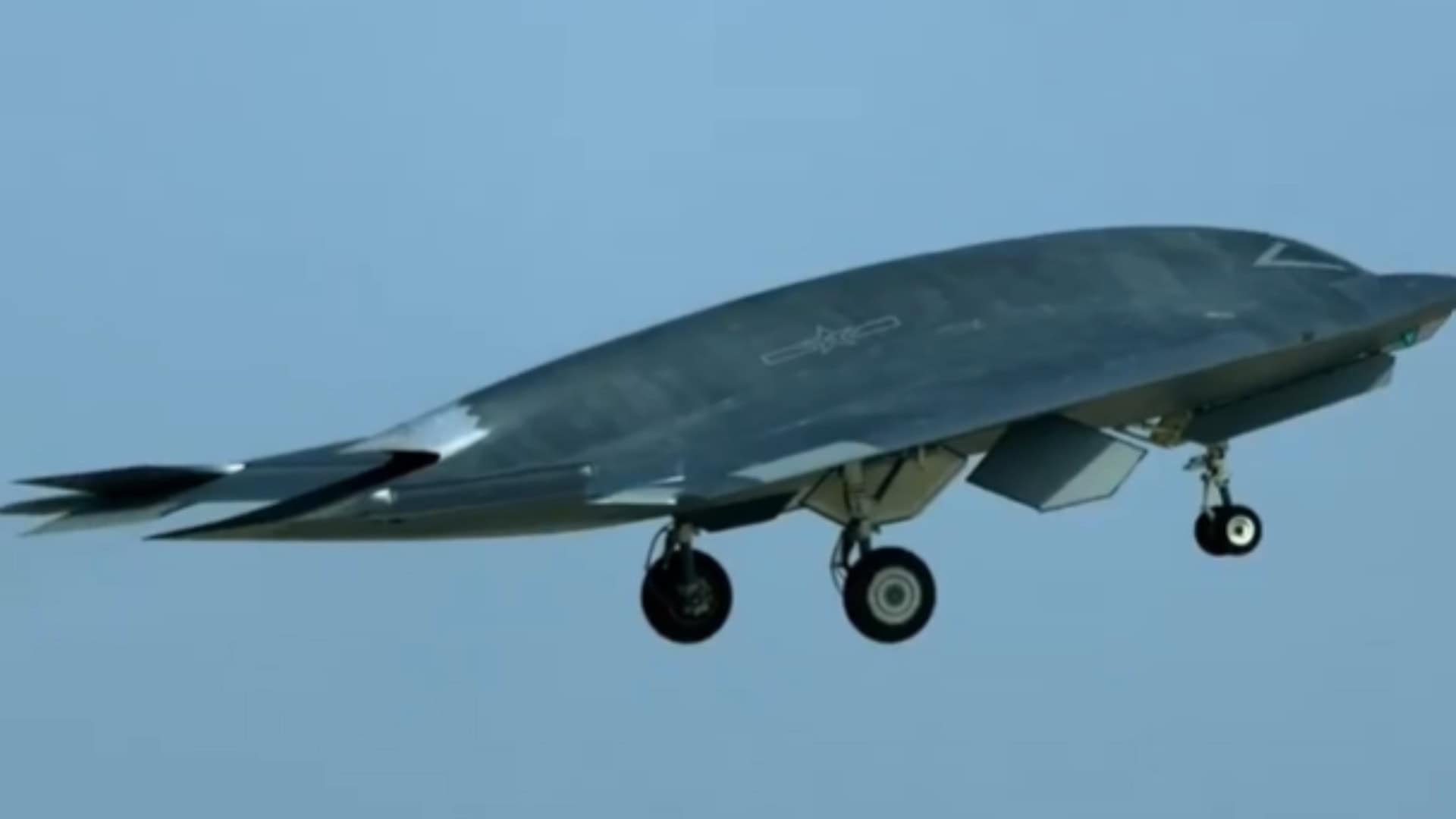 čínsky stealth dron v praxi