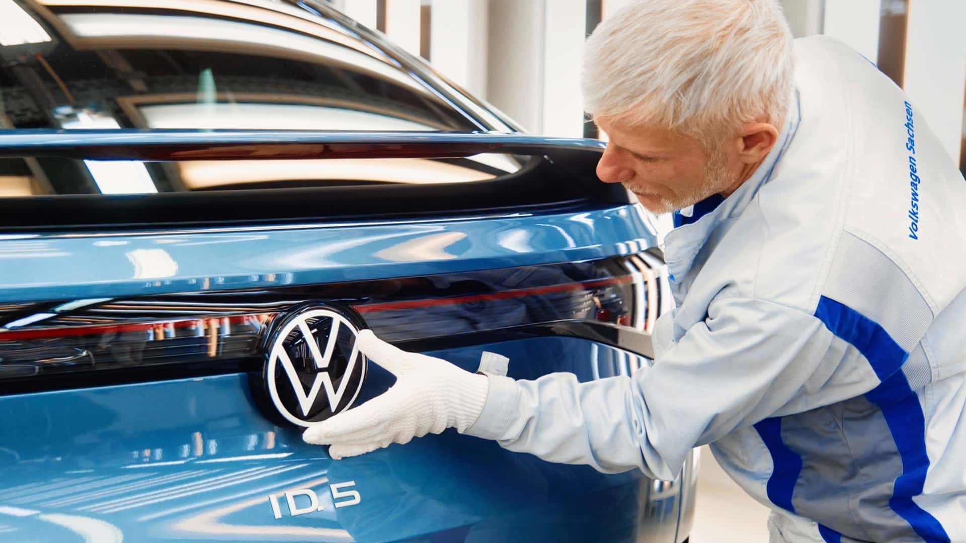 Situácia je viac než kritická: Šéf Volkswagenu varuje pred obrovskými škrtmi