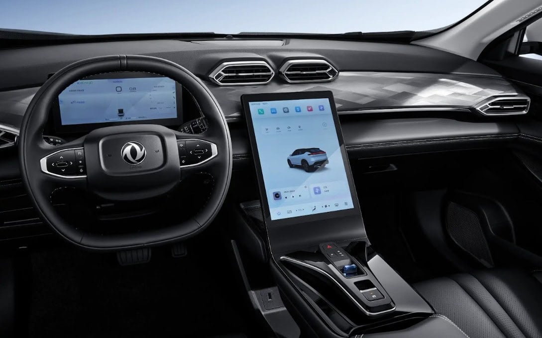plug-in hybrid Dongfeng MAGE prístrojová doska