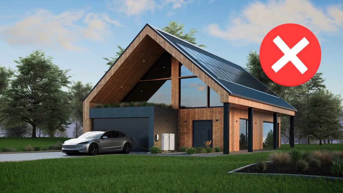 Musk to vzdal. Tesla definitívne ruší solárnu vychatávku, bola prepadák solarna strecha