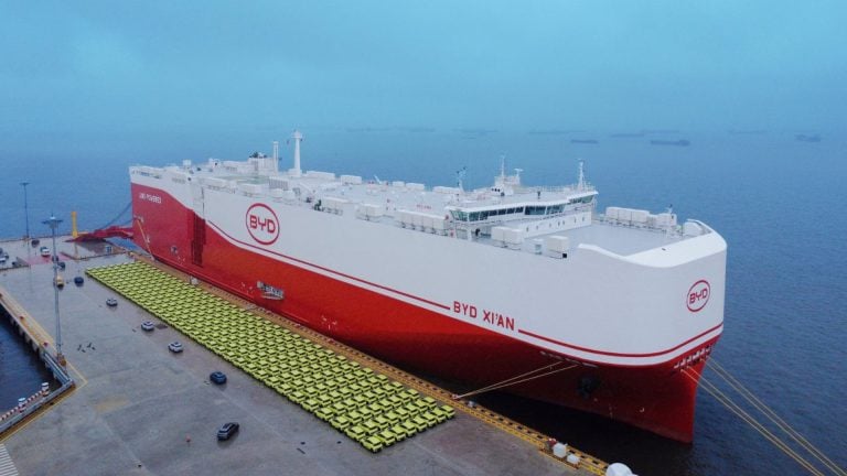 BYD velka lod