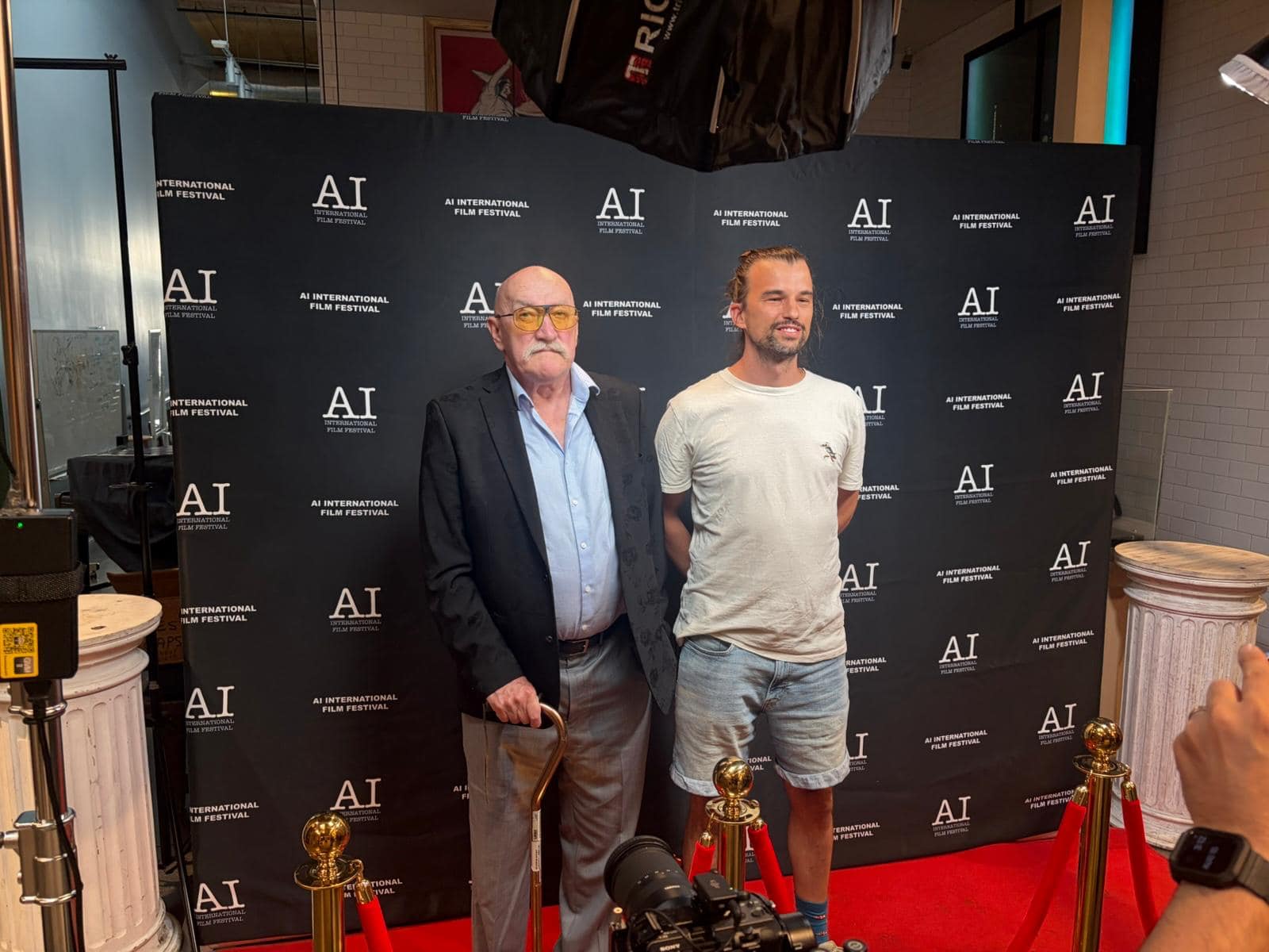 Slovák vyhral s AI videoklipom ceny v Hollywoode