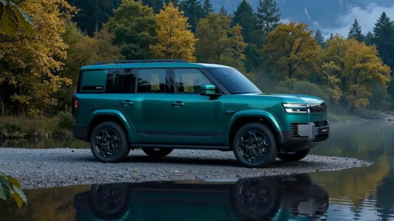 Čínsky Defender za zlomok ceny: BYD chystá brutálne SUV Ti 6, prvé fotky