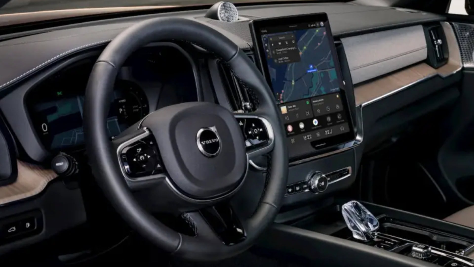 Volvo šokuje hybridmi s dojazdom 125 km: Majú batériu ako plnohodnotný elektromobil