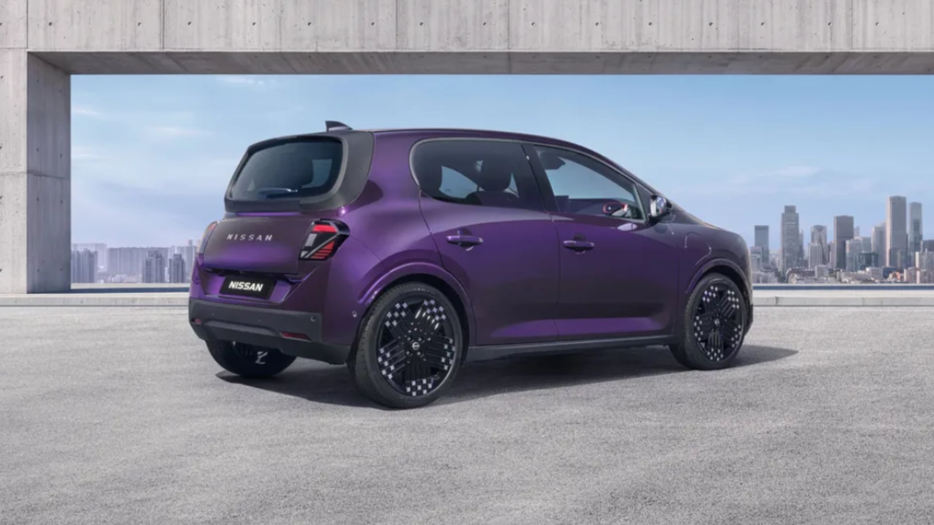 Elektromobil za menej ako 20-tisíc eur: Nissan oživuje legendu do mesta