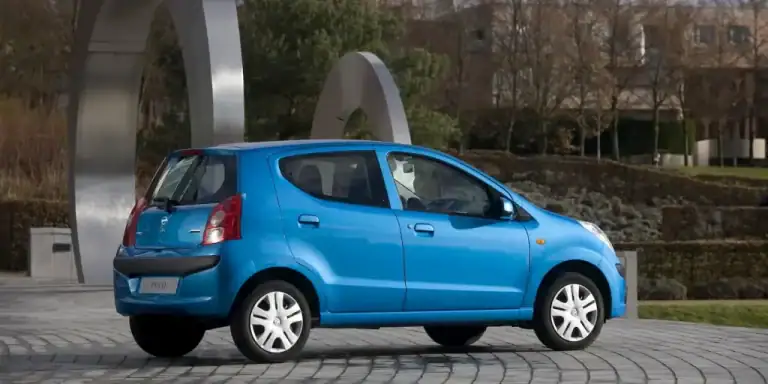 Nissan Pixo