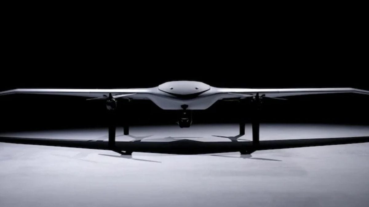 Preletí 480 km a nepotrebuje runway. Tento elektrický dron vydrží vo vzduchu 8 hodín