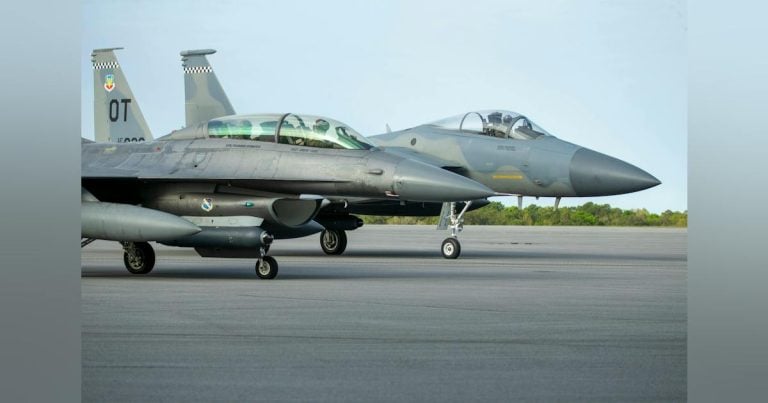 Stíhačky F-16 dostali neviditeľný zrak. Zamerajú ciele bez zapnutého radaru