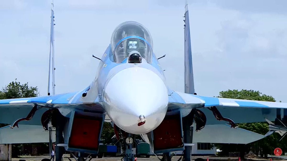 Masívny zbrojný obchod: Táto krajina získala 12 stíhačiek Su-35 aj obávaný S-400