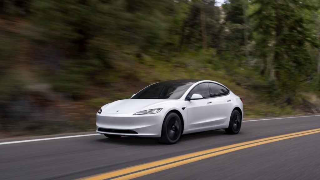 Európsky trh hlási historický zlom: Predaj e-áut vystrelil o 36 %, kraľuje Tesla