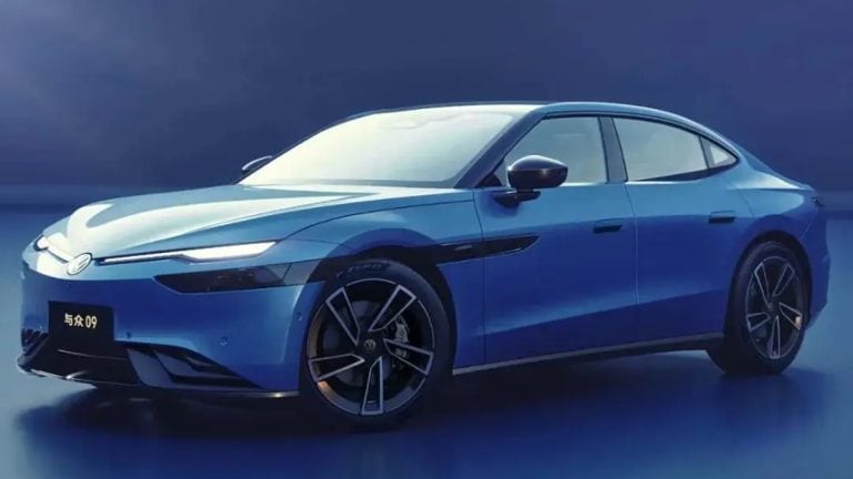 Volkswagen šokuje brutálnou cenou: Veľký elektrický sedan nabiješ za pár minút