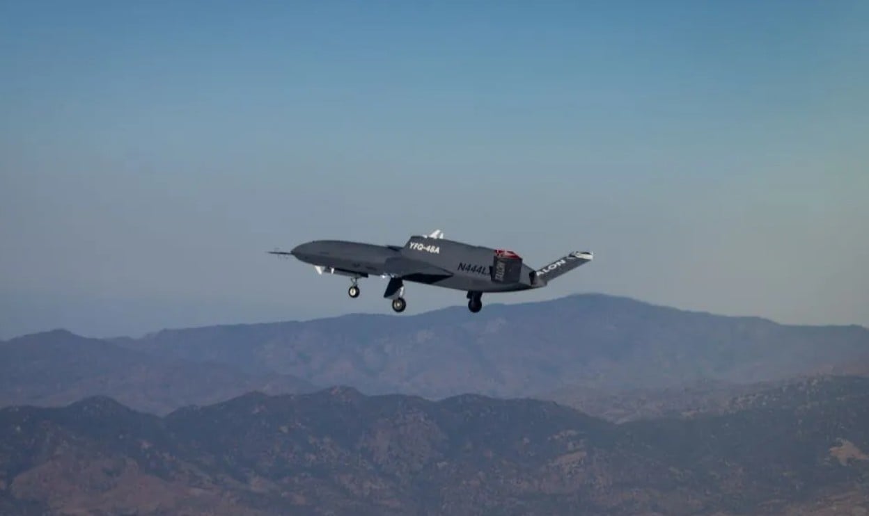 Vzdušný predátor ožil: Northrop Grumman vypustil autonómny stealth dron Talon Blue