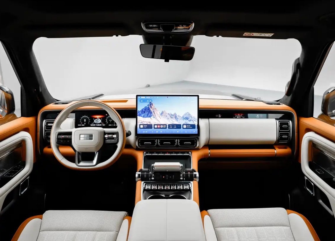 Ošiaľ za 12 minút: Geely uvádza brutálne SUV s výkonom 1 114 koní a dojazdom 1 770 km